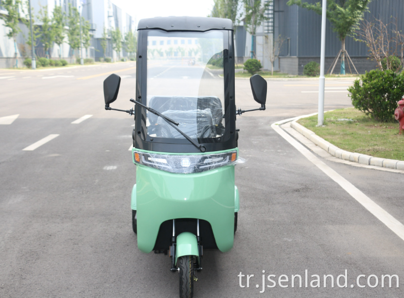 Çatı ile elektrikli üç tekerlekli bisikletler Electric Tricycles with Roof